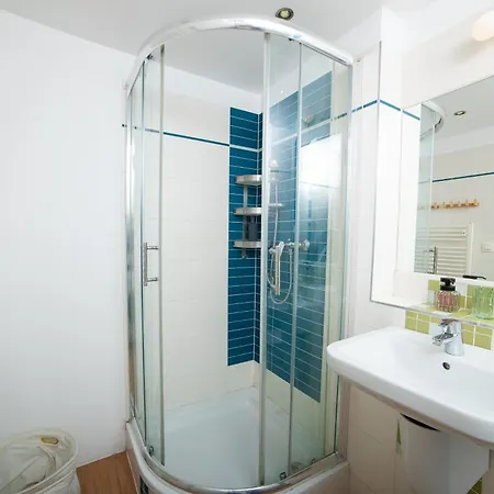 Viktoria - Castle View - Free Parking דירה