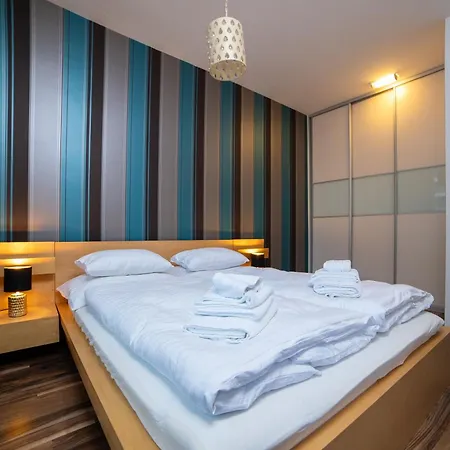 Viktoria - Castle View - Free Parking شقة *