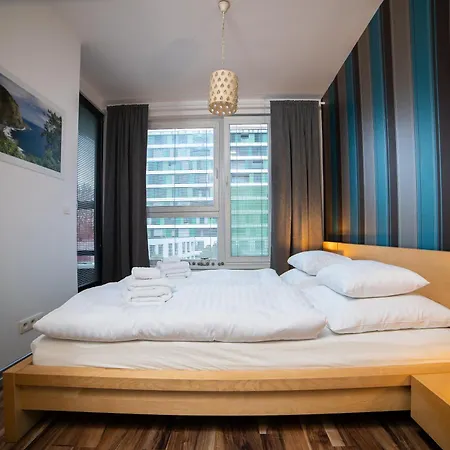 Viktoria - Castle View - Free Parking Bratislava